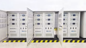 ภาชนะ<span class=keywords><strong>40HQ</strong></span> ระบบจัดเก็บแบตเตอรี่ LiFePO4 100kWh 200kWh 215kWh 241kWh 50kW 100kW 125kW การระบายความร้อนด้วยของเหลวพลังงานแสงอาทิตย์แบบบูรณาการ - Product Image 5