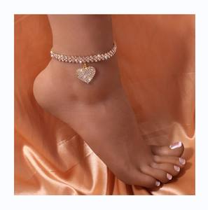 Pulsera de tobillo de corazón de diamantes de imitación de cristal brillante de varias filas chapada en oro de 18 quilates para mujer - Product Image 1