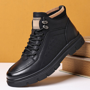 Bottes Martin pour homme en cuir noir, hauteur cheville, bout rond, à lacets, doublure en peluche, semelle extérieure en caoutchouc, chaussures d'hiver isolantes - Product Image 1