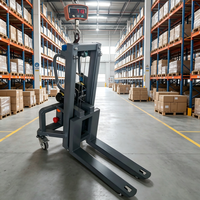 Tragbarer 300kg Elektro-Gabelstapler mit Funkfernbedienung, automatischer Bremse und abnehmbarem Stapler für Bühnen- und Flightcases