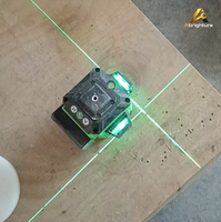 Niveau laser vert DIY 360° 8/12/16 lignes auto-nivelant avec télécommande pour l'installation de carreaux muraux et de sols, et l'alignement de la construction