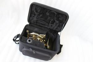 Corno Francese Piccolo di Alta Qualità in Ottone Giallo, Accordatura in Sib, Produzione OEM, Corno Francese per Bambini - Product Image 6