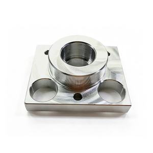 Servicio de Mecanizado CNC Personalizado, Torneado de Precisión en Acero Inoxidable, Fresado, Brochado, Perforación, Piezas Metálicas para Componentes Industriales - Product Image 5
