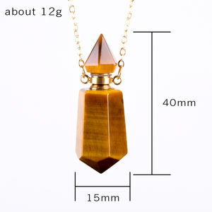 Großhandel Natur kristall Sechseckige Doppels pitze Anhänger Mode Kristall Parfüm Flasche Halskette - Product Image 4