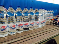 Machine pour usine d'eau minérale, coût/prix de la machine d'embouteillage/machine de remplissage et de capsulage de petites bouteilles