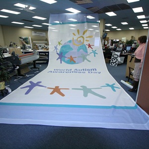 Lona de malla estampada a prueba de viento duradera y versátil <span class=keywords><strong>para</strong></span> publicidad exterior personalizada - Product Image 4