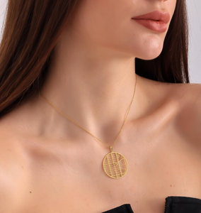 Ciondolo con Coordinate di mappe personalizzate dove abbiamo incontrato la collana con mappa regalo unico di coppia prima collana fatta a mano all'ingrosso - Product Image 1