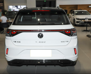 VW T-Roc Troc Facelift II 2026 300TSI DSG Starlight 1.5T 160hp L4 Gasolina 5 Plazas LHD FWD SUV Compacto Autos Económicos <span class=keywords><strong>R</strong></span> Line - Product Image 4