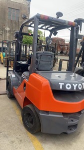 Carretilla elevadora hidráulica de 3 toneladas <span class=keywords><strong>Toyota</strong></span> usada a bajo precio fabricada en Japón carretilla elevadora pequeña de segunda mano para gran oferta