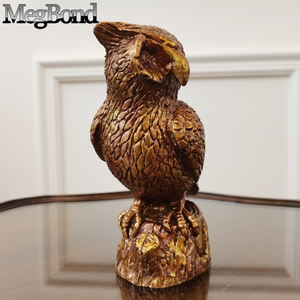 Gufo dorato da tavolo per la tua casa con bei dettagli - Product Image 3