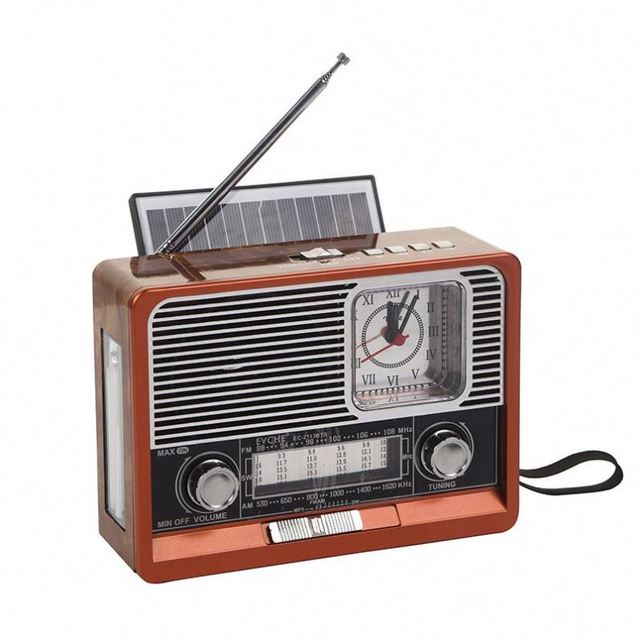 Factory Hot Selling Nostalgic Retro Wood Grain Clock Player Wireless Solar With Light BT Audio Outdoor Vintage Radio