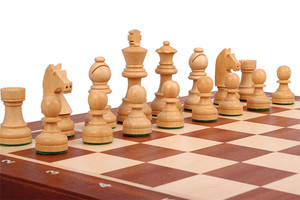 Lớn Châu Âu Nhập Khẩu Rắn Gỗ Gấp Bàn Cờ Staunton Đức Đức Hiệp Sĩ Trẻ Em Của Thân Thiện Với Môi Tùy Chỉnh Cờ Vua - Product Image 3