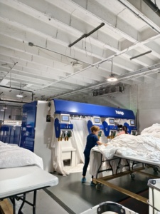 HOOP <span class=keywords><strong>Lavadora</strong></span> con <span class=keywords><strong>secadora</strong></span> y plancha Foldimate la máquina que dobla tu ropa esparcidora de cuatro estaciones - Product Image 5