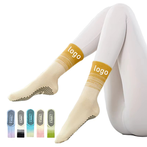Factory Wholesale <b>High</b> Quality Dispensing Football <b>Socks</b> Non-slip Thick Towel Bottom <b>Socks</b> Wholesale - Product Image 1
