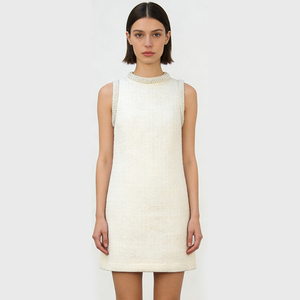 Vestido Mini sin Mangas de Tweed Crema para Mujer, con Adorno de Perlas, Cuello Alto y Detalle de Lentejuelas, Ideal para Invitadas de Boda o Fiestas - Product Image 3