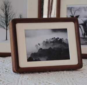 Factory Supply Solid Wood Rounded Corner Photo <strong>Frame</strong> With 2*6 Inch Photo Strip Custom <strong>Multiple</strong> Sizes Desktop <strong>Picture</strong> <strong>Frame</strong> - Product Image 6