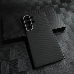 Carcasa de fibra de carbono ultrafina de diseño de lujo para <span class=keywords><strong>Samsung</strong></span> S24Ultra, funda protectora magnética anticaída para teléfono móvil - Product Image 3