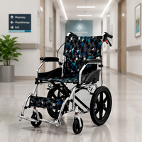 Fauteuil roulant pliable autopropulsé en alliage d'aluminium, roues de 20 pouces, capacité de 100 kg, design imperméable pour les soins à domicile et l'utilisation en extérieur