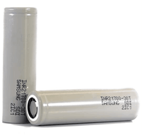 Batterie originale 21700 30T 3000mah 35A 3.6V INR21700 Batterie au lithium à dessus plat pour pack de batteries de lampe torche