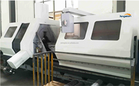 Máquina de Hilado de Metal CNC de Doble Rueda y 3 Ejes de 1650 mm para la Producción de Tubos de Pared Delgada sin Costuras y Cajas de Cartuchos