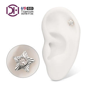 Implant Grade G23 Titane Sans Fil Ondulé Papillon Stra Croix avec Lunette Gem Top Cartilage Piercing Bijoux - Product Image 6