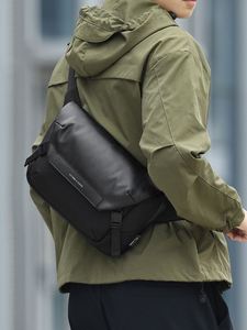 Bolso Cruzado Oxford Multifuncional Premium para Hombre, con Cierre de Hebilla, Diseño con Letras, Ligero, Impermeable, Casual, para Uso Diario - Product Image 4