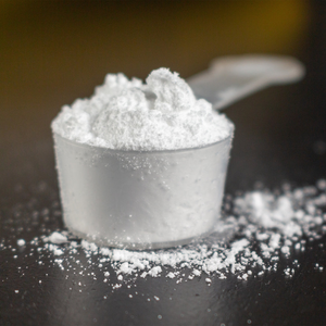 ผงครีเอทีนโมโนไฮเดรตบริสุทธิ์แบบก้อน สำหรับทำอาหารเกรดอาหาร ผู้จัดจำหน่าย 6020-87-7 โภชนาการสำหรับนักกีฬา OEM โปรตีนบอดี้ฟอร์ทเรส - Product Image 2