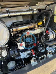 Excavatrice Zoomlion ZE60GA d'occasion 99% neuve, mini-excavatrice hydraulique sur chenilles de 6 tonnes, prix abordable à vendre - Product Image 4