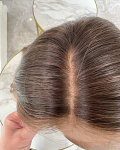 ท็อปเปอร์ผมลูกไม้แบบผูกปมเดี่ยว ผมยุโรป ไม่ต้องใช้กาว ตาข่ายเพชร พร้อมผมปิดด้านหลัง/วิกผมสำหรับผู้หญิงที่มีปัญหาผมร่วง - Product Image 2