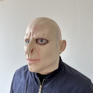 Película <span class=keywords><strong>Voldemort</strong></span> con la misma máscara <span class=keywords><strong>de</strong></span> látex calva <span class=keywords><strong>de</strong></span> terror accesorios <span class=keywords><strong>de</strong></span> cosplay <span class=keywords><strong>de</strong></span> Halloween - Product Image 2