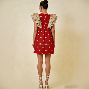 <span class=keywords><strong>Vestido</strong></span> Mini de Fiesta para Mujer, Dorado Metálico con Puntos Rojos, Escote en V Profundo, Volantes y Mangas con Volantes, Estilo Babydoll - Product Image 3