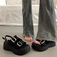 Nouvelles sandales d'été romaines en jean pour femmes, légères, respirantes, à semelle épaisse, avec boucle de ceinture et semelle souple, boucle métallique, confortables