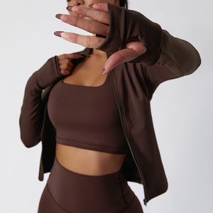 Abbigliamento sportivo sportivo ad asciugatura rapida con Logo personalizzato abbigliamento sportivo abbigliamento sportivo <span class=keywords><strong>da</strong></span> <span class=keywords><strong>palestra</strong></span> completo 3 pezzi <span class=keywords><strong>da</strong></span> <span class=keywords><strong>donna</strong></span> - Product Image 6