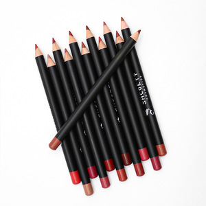 Crayon à <span class=keywords><strong>lèvres</strong></span> cosmétique en gros avec logo personnalisé, best-seller, longue tenue, waterproof, format voyage, marque privée, crayon à <span class=keywords><strong>lèvres</strong></span> crémeux - Product Image 4