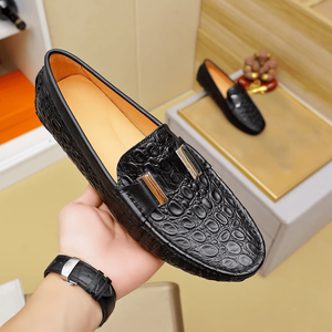 Unisex Crocodile Pattern Leather Moccasins Metal Accent <b>Slip</b> On Casual Driving Shoes Breathable Non <b>Slip</b> Sole Office Daily Wear - Product Image 3