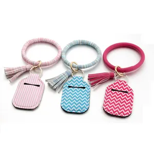 Pulsera de Cuero PU con Diseño de Gato y Cerdo de Dibujos Animados, Soporte para Desinfectante de Manos de 30ml, Llavero de Acero Inoxidable - Product Image 2