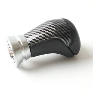 Pommeau de levier de vitesse en cuir ergonomique pour Toyota Highlander avec base - Product Image 5