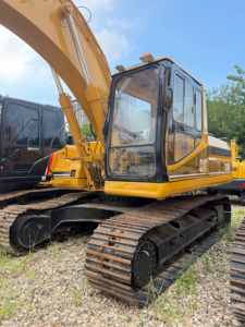 รถขุดมือสอง Cat 320B น้ำหนักใช้งาน 20,000 กก. โครงสร้างใต้ท้องรถสภาพดี เหมาะสำหรับงานเหมืองหิน - Product Image 1