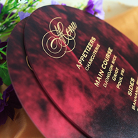 Tarjeta de menú de acrílico transparente impresa personalizada roja de muestra gratis con borla para cumpleaños/boda/Fiesta de vacaciones y restaurante