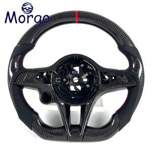 Volante Sportivo Personalizzato in Vera Fibra di Carbonio per <span class=keywords><strong>Alfa</strong></span> <span class=keywords><strong>Romeo</strong></span> Giulia Stelvio 2017-2020, Fondo Piatto da Corsa con Striscia Rossa - Product Image 1