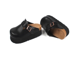 Mules plates d'extérieur de haute qualité, sabots en cuir véritable et <span class=keywords><strong>daim</strong></span> pour hommes et femmes, sandales sabots en liège - Product Image 4