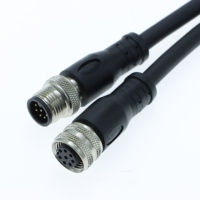 Connecteur étanche blindé M12 sur mesure avec assemblage de câble moulé noir