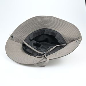 หมวกไนลอนปีกกว้างมีเชือกผูกสำหรับตกปลาโลโก้กลางแจ้งถ่ายเทความร้อนออกแบบได้เอง - Product Image 4