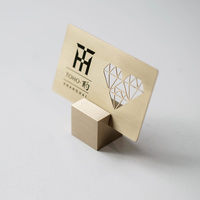 Porte-cartes de table en laiton personnalisé Mordem Porte-étiquette de prix Porte-cartes de bureau Porte-cartes de table Photo Clip Cube Stand
