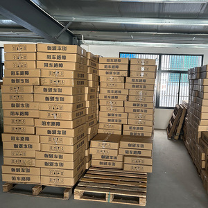 เสากั้นรถยนต์แบบพกพา รุ่น 0265 ควบคุมด้วยรีโมทแบบแมนนวล สำหรับสนามบิน ทางหลวง ป้องกันการจราจร ผลิตในประเทศจีน - Product Image 1