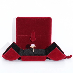 Caja de Joyería de Terciopelo Multicolor Lista para Enviar, Caja de Regalo de Doble Apertura con Botón, Caja de Joyería Personalizable - Product Image 4