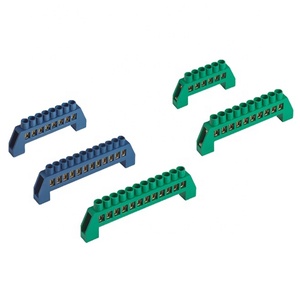 Bloc de jonction en laiton pour ligne neutre de <span class=keywords><strong>mise</strong></span> <span class=keywords><strong>à</strong></span> <span class=keywords><strong>la</strong></span> <span class=keywords><strong>terre</strong></span> <span class=keywords><strong>à</strong></span> 4/6/8/10/12/14/16/18 voies pour armoire de distribution d'énergie/système de panneaux solaires - Product Image 2