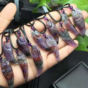 สร้อยคอคริสตัลออราไลต์ <span class=keywords><strong>23</strong></span> อเมทิสต์ธรรมชาติจากโรงงานขายส่ง แกะสลักขัดเงา จี้รูปฟันหมาป่า สำหรับเป็นของที่ระลึก - Product Image 1