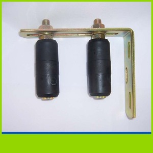 Rouleau de guidage supérieur robuste en nylon <span class=keywords><strong>pour</strong></span> <span class=keywords><strong>portail</strong></span> <span class=keywords><strong>coulissant</strong></span> avec boulon et manchon - Product Image 6