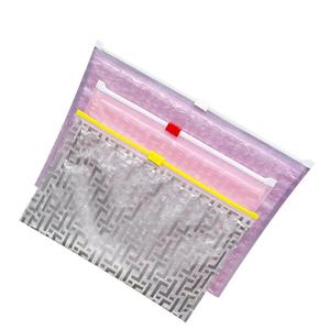 环保拉链气泡袋耐用手工奢华化妆品样品袋，带设计收纳袋 - Product Image 1